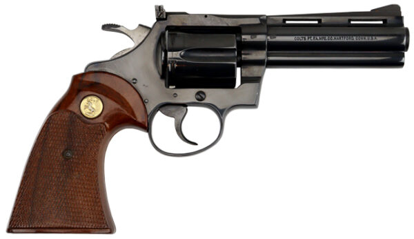 Colt Diamondback calibre .38Special Référence : CT12